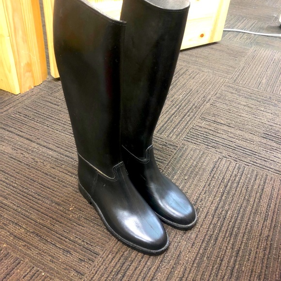 Like new tall English riding boots - Picture 1 of 5